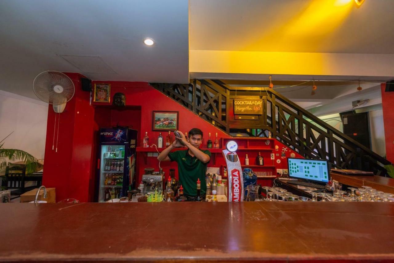 Gz Plan B Hostel Siem Reap Exterior photo